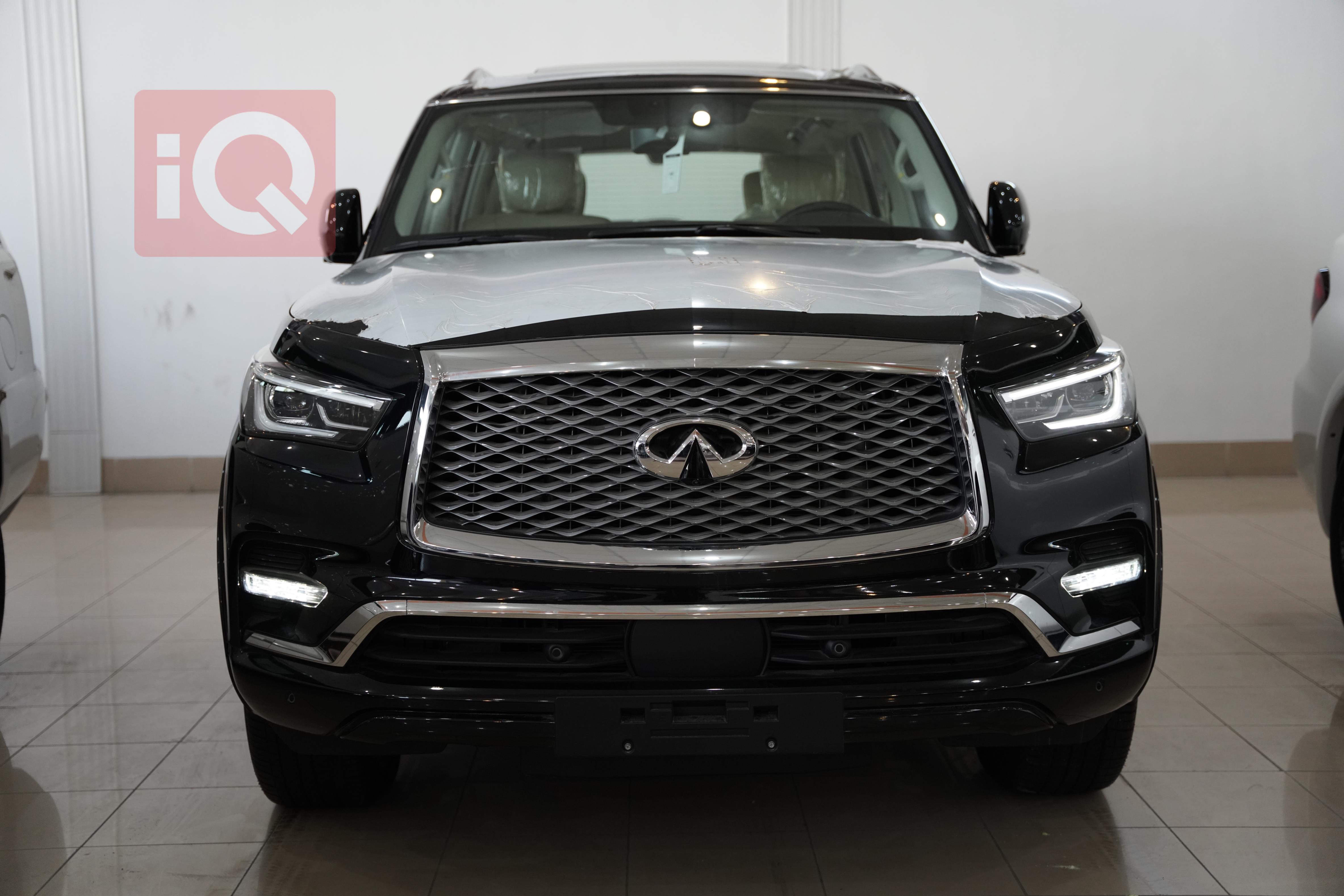 Infiniti QX80